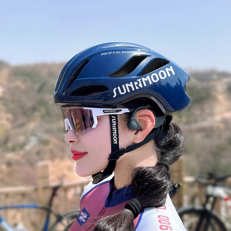 Magnetic Buckle Road Bike Helmet - 4-Dimensional Adjustment